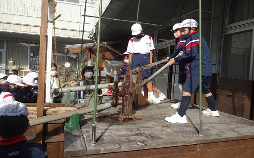 芸術文化の伝承と振興のための事業